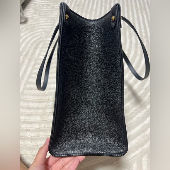 Louis Vuitton OnTheGo MM Black/Beige - Picture 3 of 8